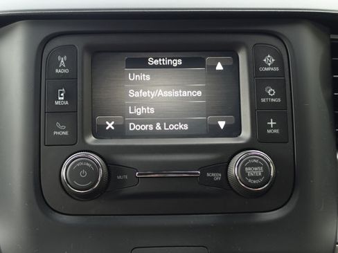 Used 2024 RAM 2500 Tradesman w/ Chrome Appearance Group AWD/4WD image 41