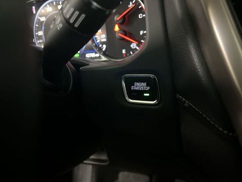 Certified 2023 GMC Acadia Denali w/ Denali Ultimate Package image 17