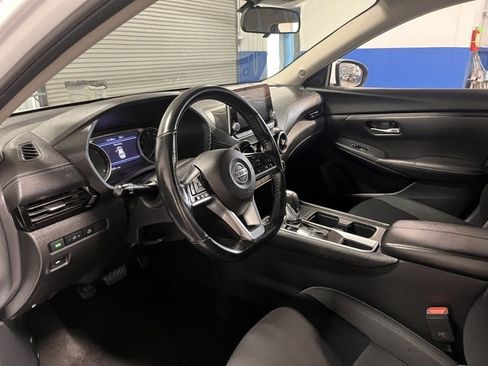 Used 2022 Nissan Sentra SV image 23