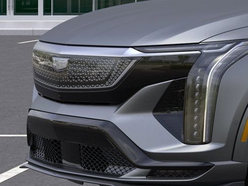New 2026 Cadillac Optiq V w/ Magnus Launch Edition image 13