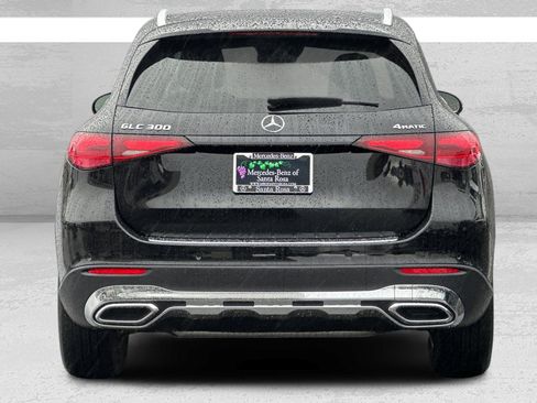 Certified 2025 Mercedes-Benz GLC 300 4MATIC image 5