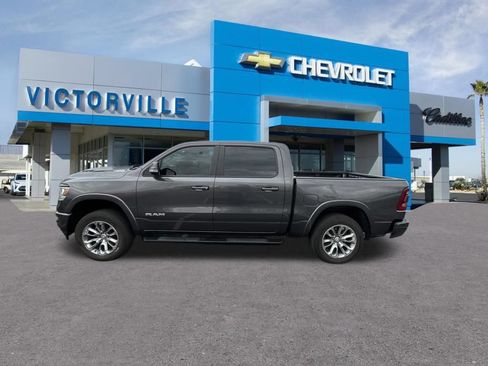 Used 2022 RAM 1500 Laramie w/ Sport Appearance Package AWD/4WD image 9