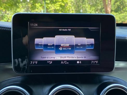 Used 2019 Mercedes-Benz GLC 300 4MATIC Coupe image 25