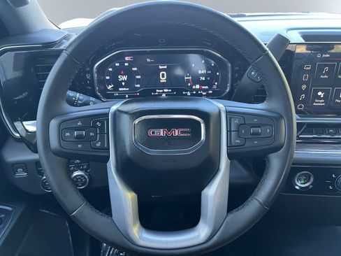 Used 2024 GMC Sierra 1500 Elevation AWD/4WD image 17