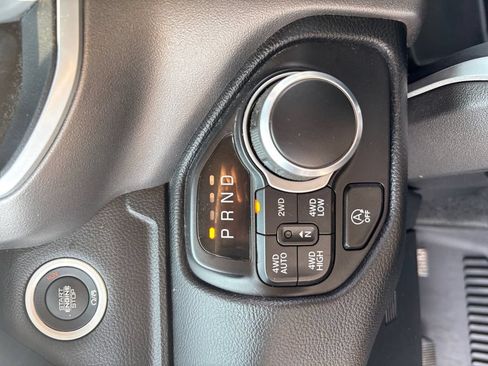 Used 2020 RAM 1500 Big Horn AWD/4WD image 34