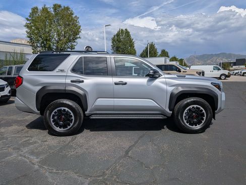 Used 2026 Toyota 4Runner TRD Off-Road Premium AWD/4WD image 6