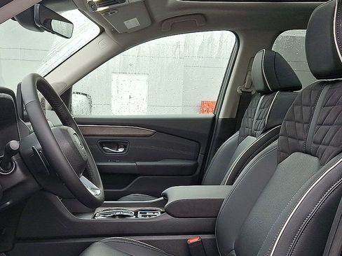 New 2026 Honda Pilot Elite image 8