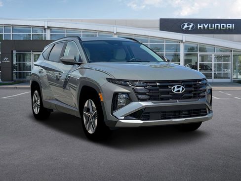 New 2026 Hyundai Tucson SEL image 11