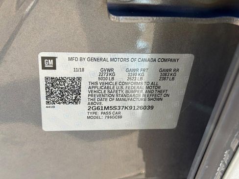 Used 2019 Cadillac XTS Luxury image 28