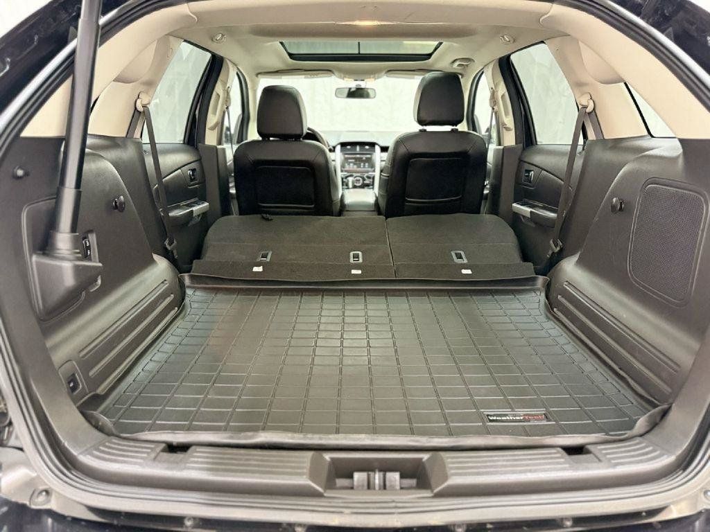 Used 2014 Ford Edge Limited w/ Equipment Group 301A AWD/4WD image 28