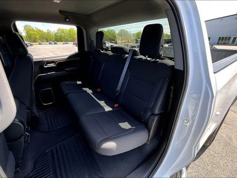 Used 2025 Chevrolet Silverado 1500 LT AWD/4WD image 23