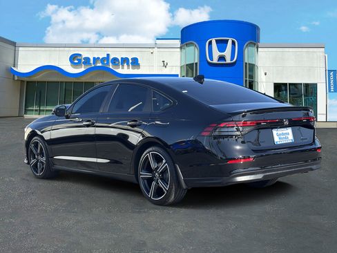 Used 2026 Honda Accord Sport image 4