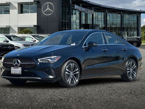 Certified 2025 Mercedes-Benz CLA 250 image 8
