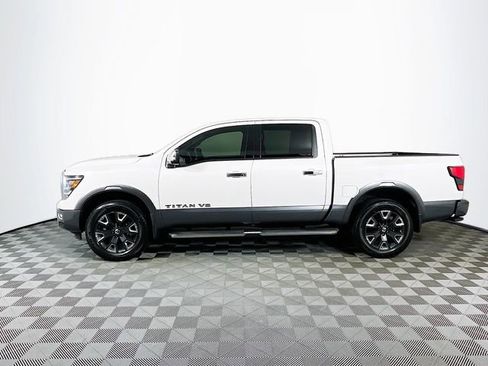 Used 2020 Nissan Titan Platinum Reserve w/ Moonroof Package AWD/4WD image 5