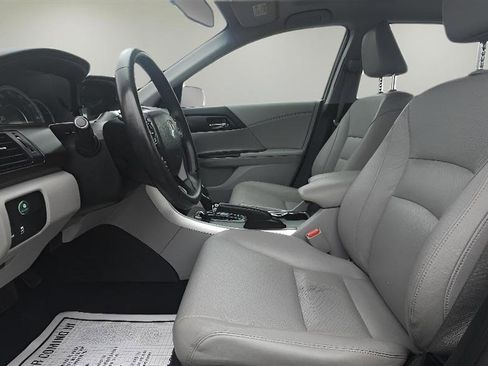 Used 2015 Honda Accord EX-L image 11