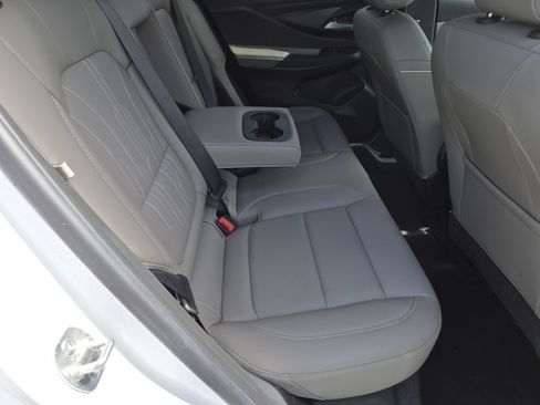 Used 2024 Buick Envista Avenir FWD image 21