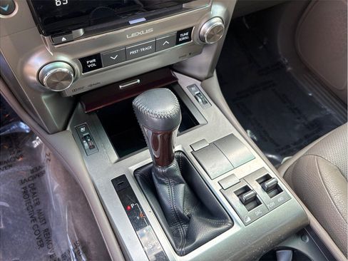 Used 2018 Lexus GX 460 Premium w/ Premium Package AWD/4WD image 34