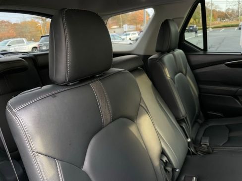 Certified 2025 Honda Pilot EX-L image 35
