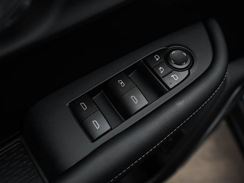 New 2026 Buick Enclave Preferred w/ LPO, All-Weather Package AWD/4WD image 18