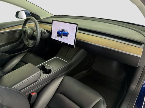 Used 2022 Tesla Model 3 Long Range AWD/4WD image 27