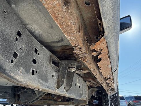 Used 2010 Ford F150 XL image 25