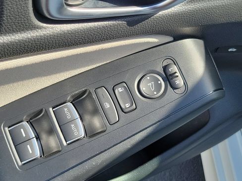 Certified 2024 Honda Civic LX image 20