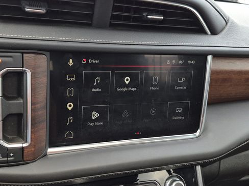 Certified 2024 GMC Yukon Denali Ultimate AWD/4WD image 32