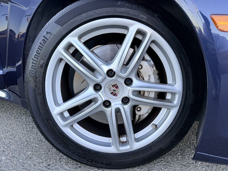 Used 2013 Porsche Panamera S RWD image 31