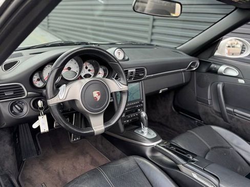 Used 2009 Porsche 911 Carrera 4S image 4
