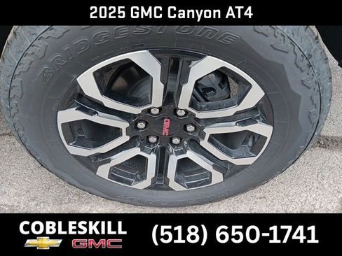 New 2025 GMC Canyon AT4 w/ Nightfall Edition AWD/4WD image 9