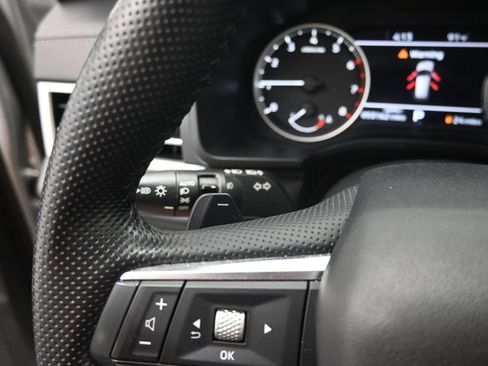 Used 2024 Mitsubishi Outlander SE FWD image 35