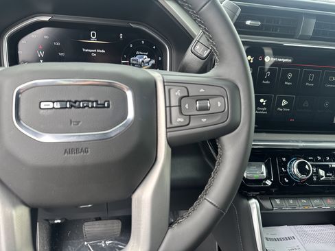 New 2026 GMC Sierra 2500 Denali w/ Denali Reserve Package AWD/4WD image 19