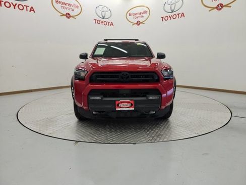 Used 2026 Toyota 4Runner SR5 AWD/4WD image 4