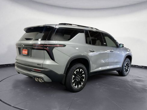New 2026 Chevrolet Traverse Z71 w/ Enhanced Driving Package AWD/4WD image 12