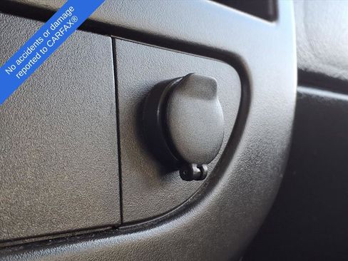 Used 2018 Chevrolet Express 3500 w/ Driver Convenience Package image 27