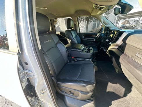 Used 2024 RAM 2500 Laramie image 30