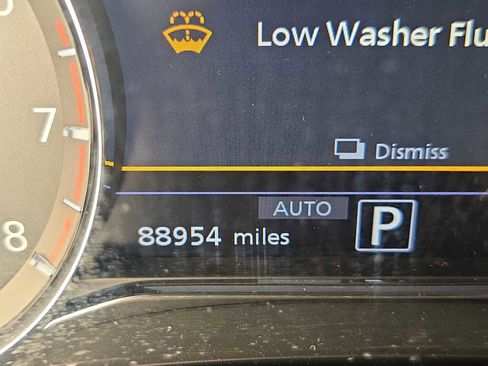 Used 2021 INFINITI QX80 Sensory w/ All-Season Package image 24