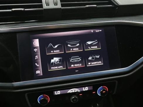 Used 2020 Audi Q3 2.0T Premium AWD/4WD image 24