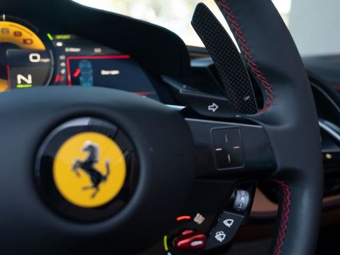 Used 2024 Ferrari SF90 Spider image 36