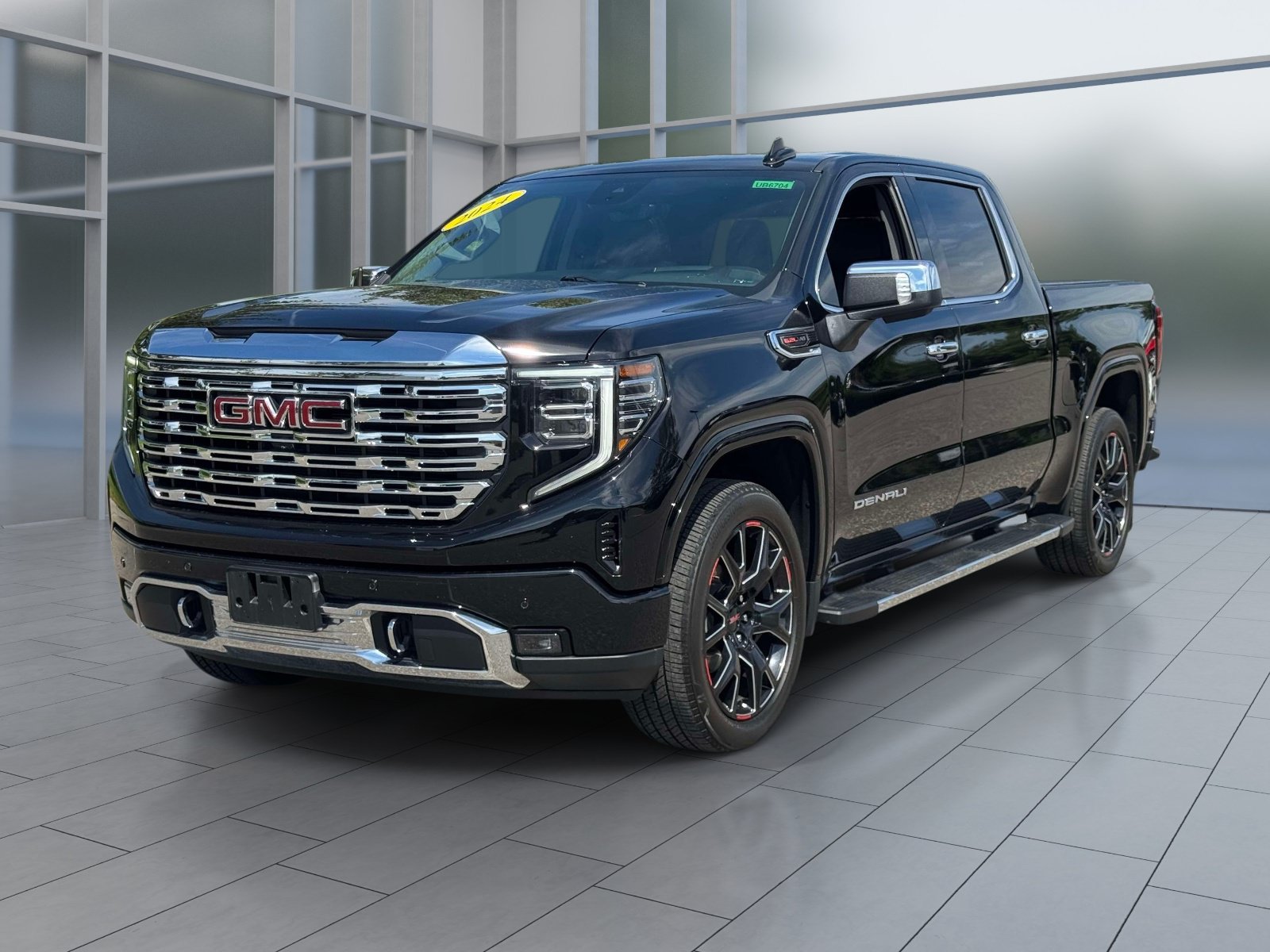 Used 2024 GMC Sierra 1500 Denali w/ Technology Package AWD/4WD image 1