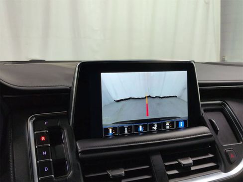 Used 2022 Chevrolet Tahoe LT w/ Luxury Package image 31