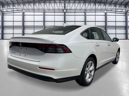New 2026 Honda Accord LX image 6