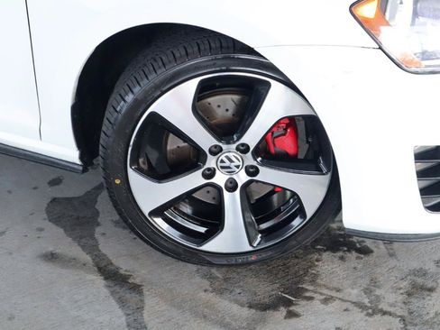 Used 2017 Volkswagen GTI S FWD image 3