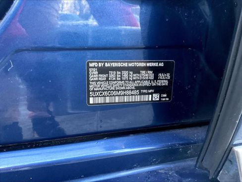 Used 2021 BMW X7 M50i image 64