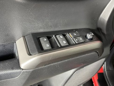 Used 2023 Toyota Tacoma SR5 image 16