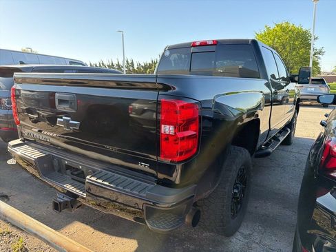 Used 2018 Chevrolet Silverado 2500 LTZ w/ Duramax Plus Package image 13