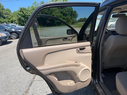 Used 2009 Kia Sportage LX FWD image 23