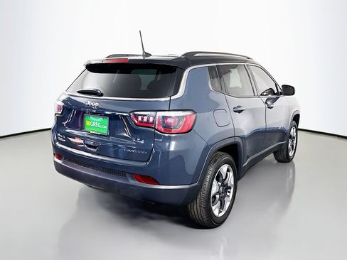 Used 2017 Jeep Compass Limited image 10