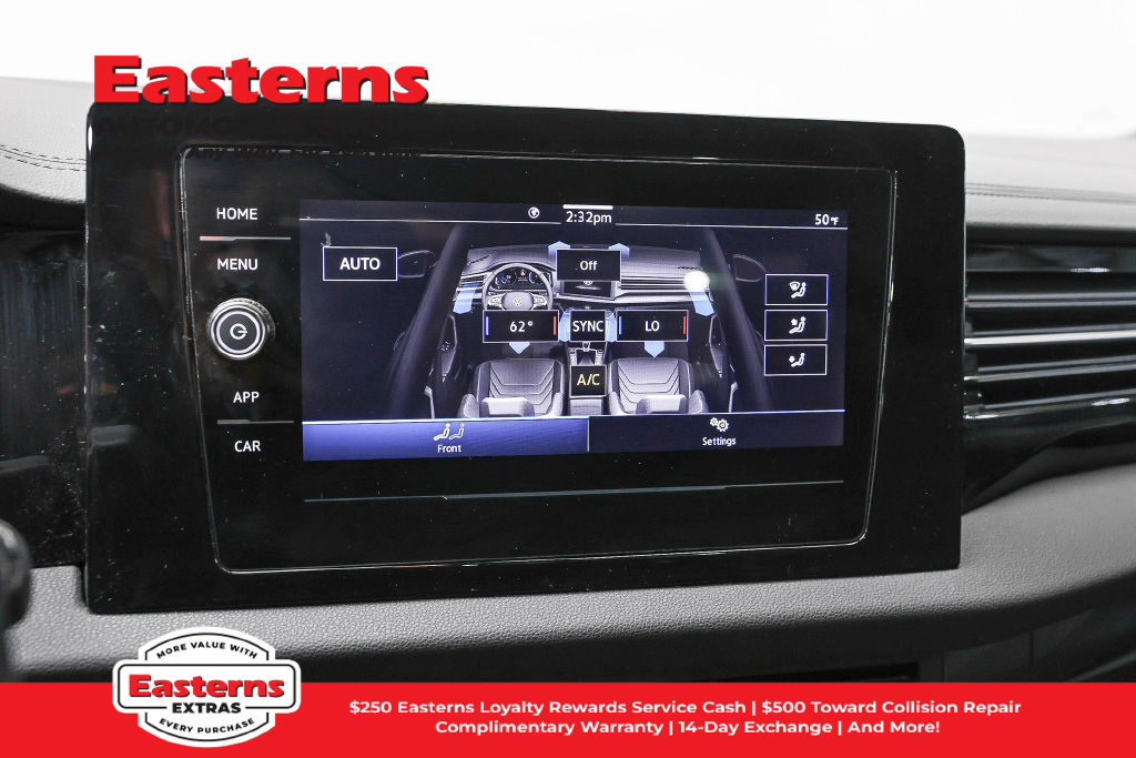 Used 2025 Volkswagen Jetta Sport FWD image 19
