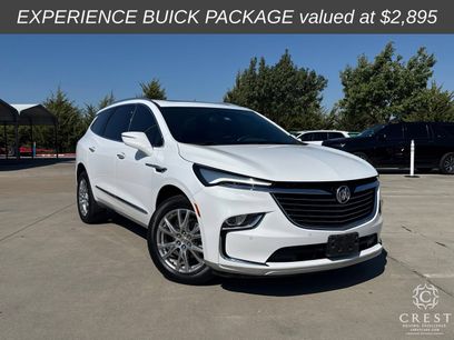 Used 2024 Buick Enclave Essence w/ Experience Buick Package